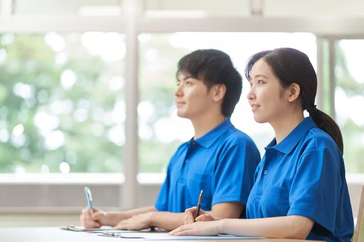 安全教育を受ける社員